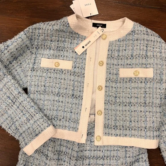 Aqua Light Blue Tweed Cropped Jacket with Cream Trim - Picture 2 of 4
